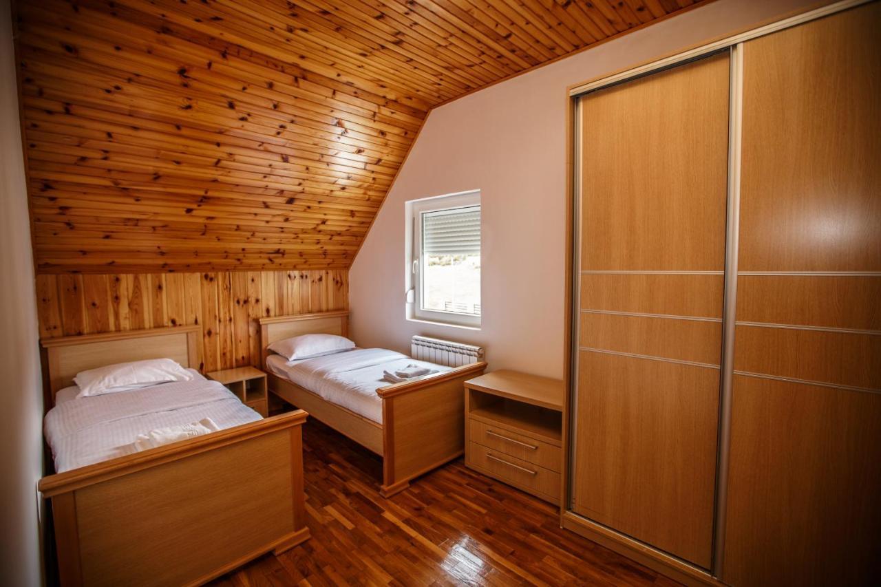 Montagna Resort Žabljak エクステリア 写真