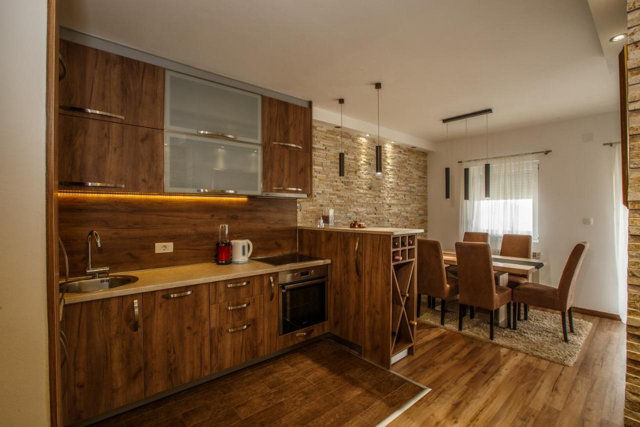 Montagna Resort Žabljak エクステリア 写真
