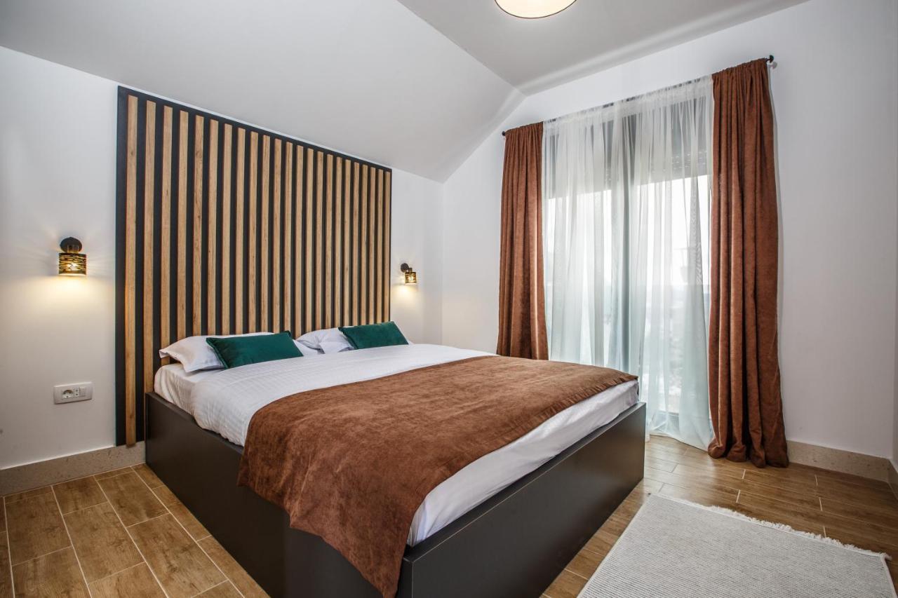 Montagna Resort Žabljak エクステリア 写真