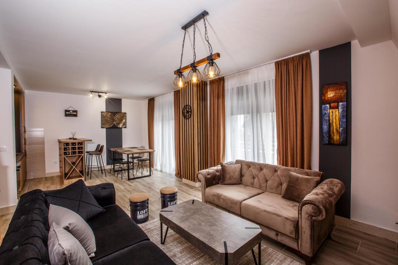 Montagna Resort Žabljak エクステリア 写真